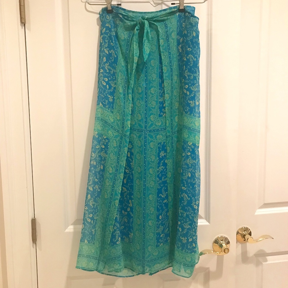 Boston Proper Silk skirt Size 4